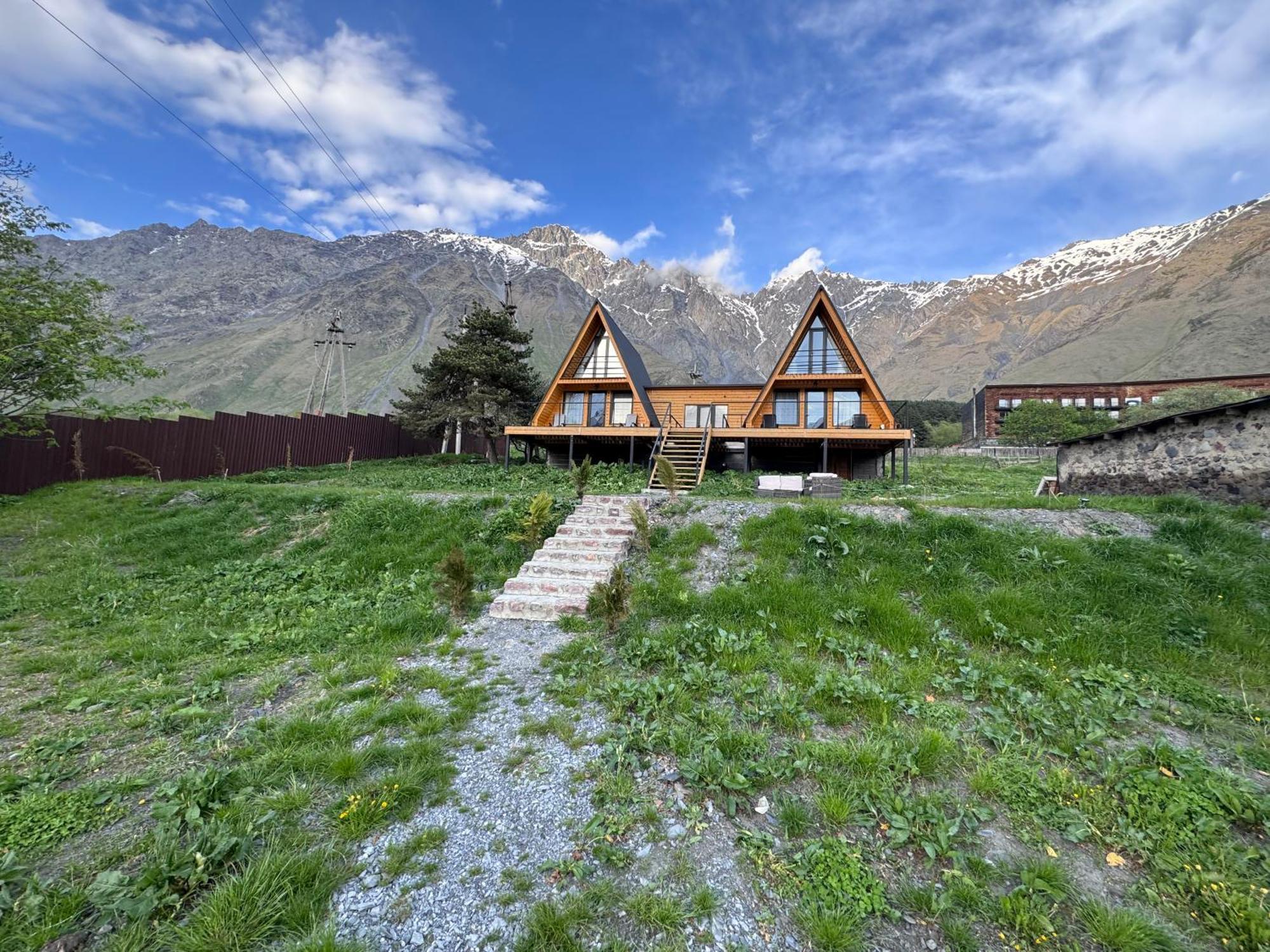Kazbegi Milla Cottages&Spa Esterno foto